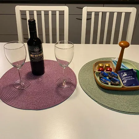 La Lombardie - Charme Et Tranquillite Apartmán *