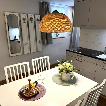 La Lombardie - Charme Et Tranquillite Apartmán *